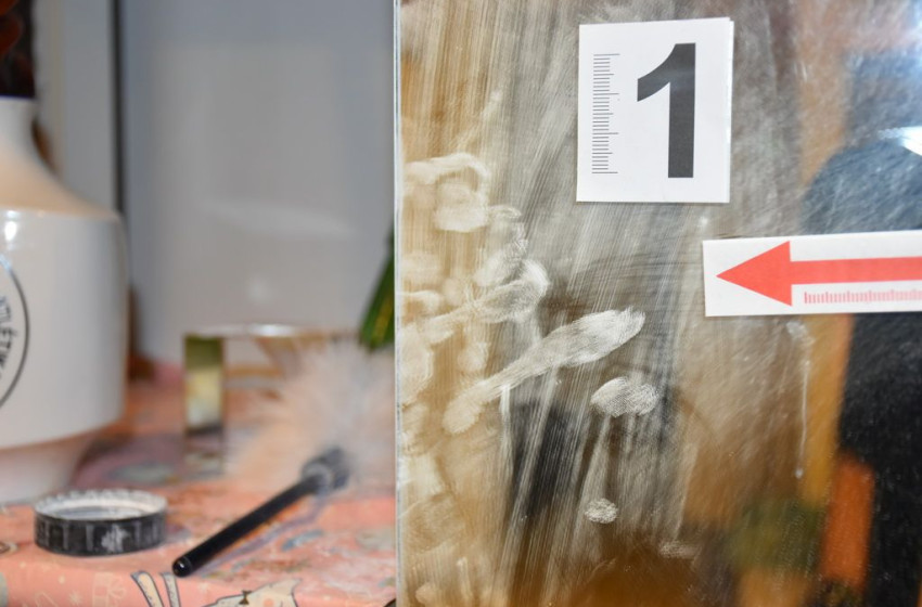 Rendőrök ismerték fel a besurranókat